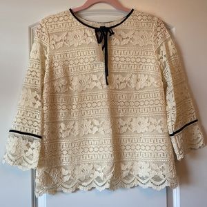 Talbots Lace Cropped Sleeve Lined Top with Velvet Detail Size Petite Medium